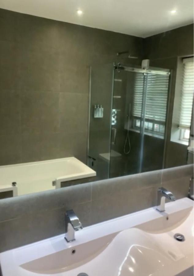 Wandsworth, South London Deluxe King Room 4 Luaran gambar