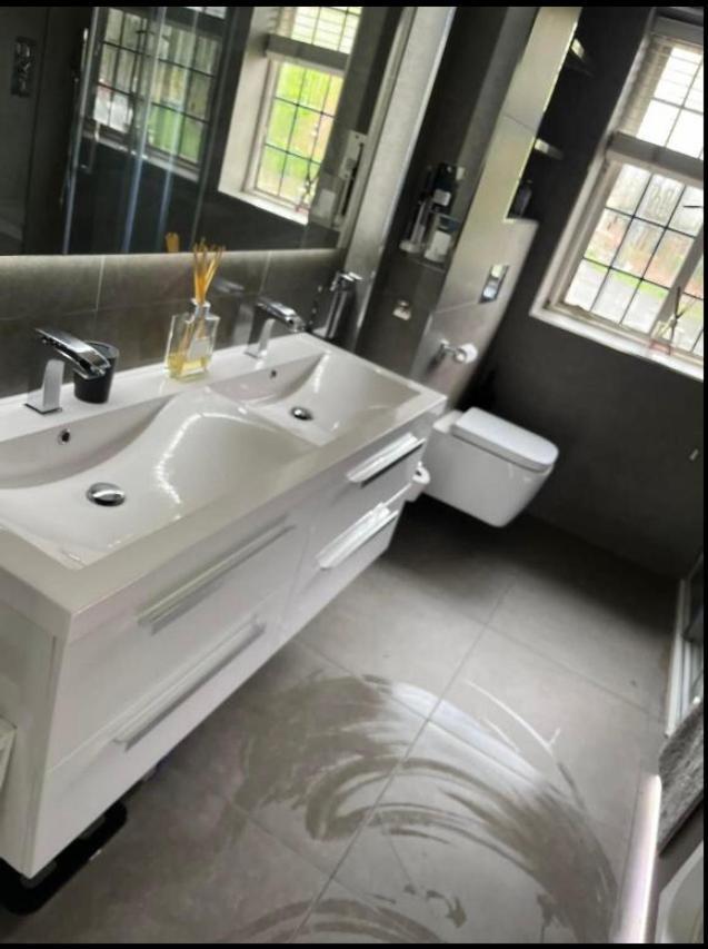 Wandsworth, South London Deluxe King Room 4 Luaran gambar